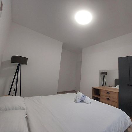 Private Apartments Prishtina Приштина Екстер'єр фото
