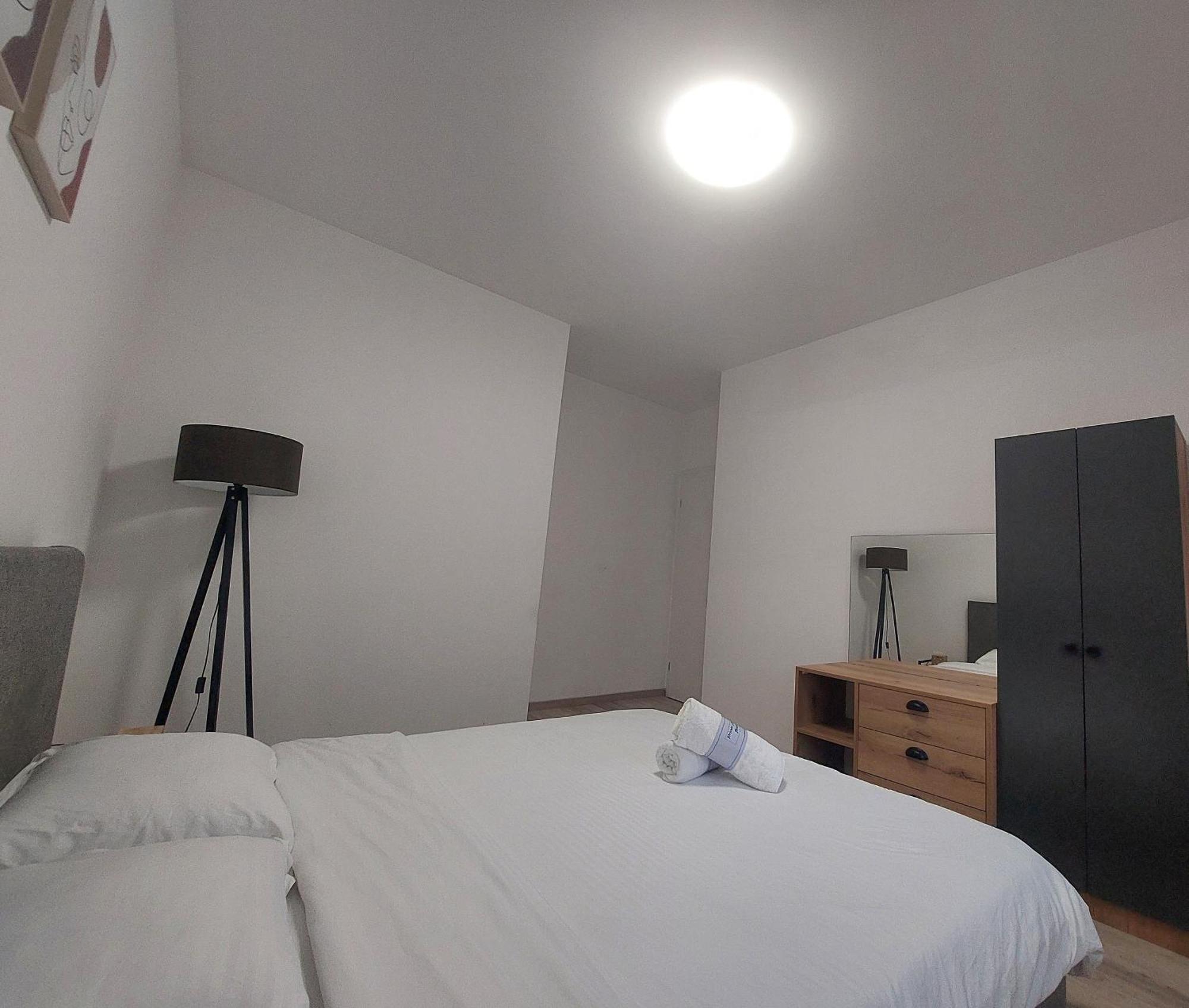 Private Apartments Prishtina Приштина Екстер'єр фото