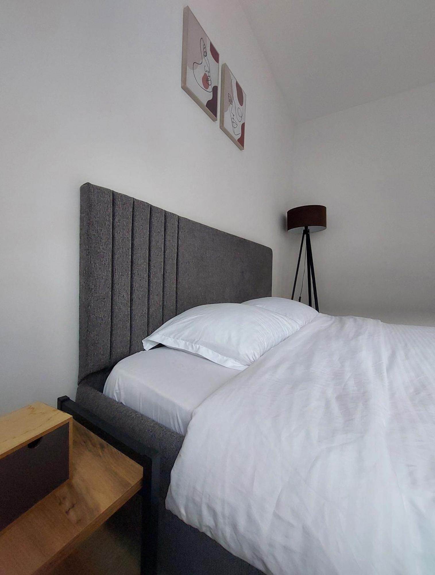 Private Apartments Prishtina Приштина Екстер'єр фото